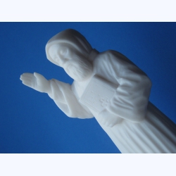 Figurka Świętego Charbela z alabastru 18 cm